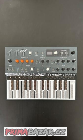 Arturia Microfreak v perfektním stavu