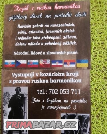 Kozák s ruskou harmonikou