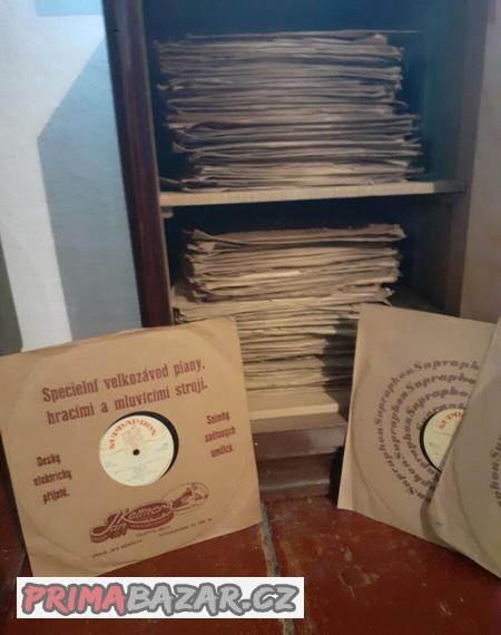 Obsáhlá sbírka LP desek  Vinyl,/Šelak
