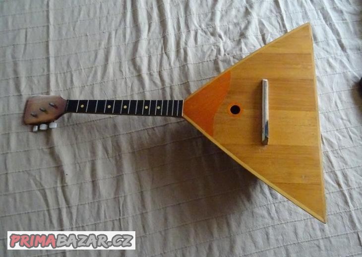 Koupím balalajku