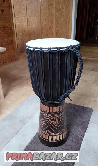 Buben djembe