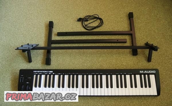 m-audio-keystation-61-mk3-klavesovy-stojan