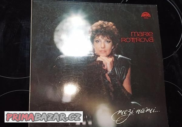 Marie Rottrová Mezi námi LP