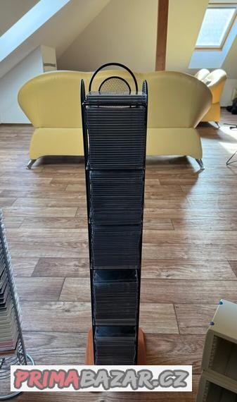Stojan na CE nebo DVD + prázdné SLIM obaly 135ks
