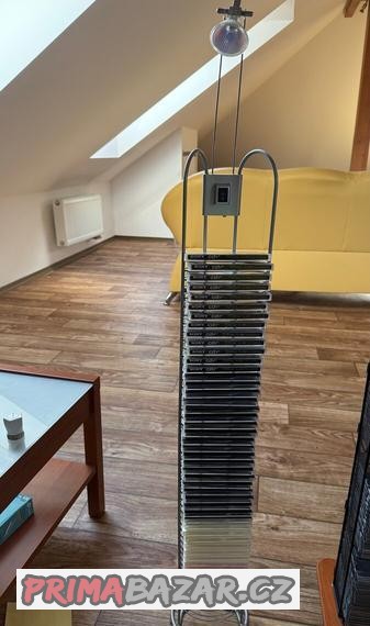 Stojan na CD nebo DVD světelný s adaptérem + 40Ks obalů