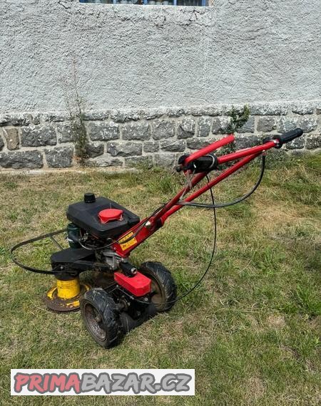 bdr-700-dvoububnova-sekacka-motor-jikov-robus
