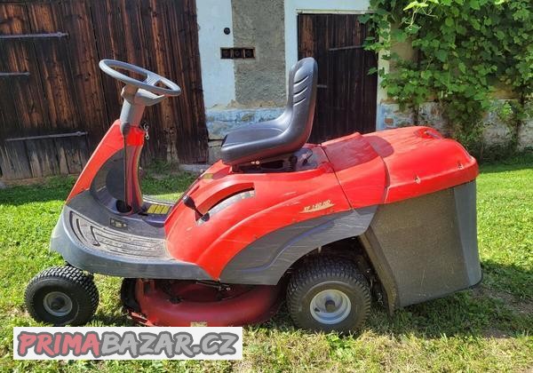 zahradni-trakrurek-castelgarden-xf-140-hd-silny-motor