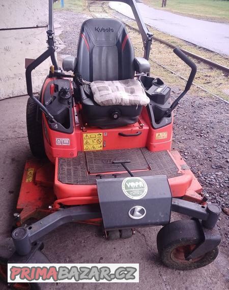 kubota-zd-1211
