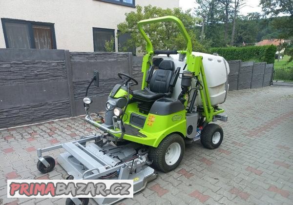prodam-komunalni-sekaci-traktor-grillo-fd13-09