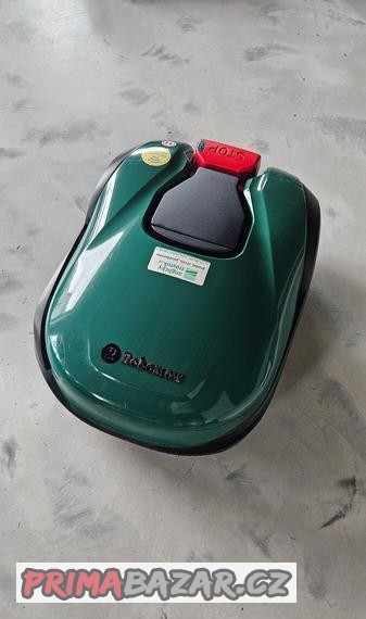 roboticka-sekacka-robomow-rk1000-pro-predvadeci-jako-nova