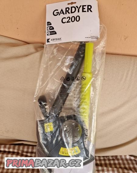 strunova-sekacka-na-220v