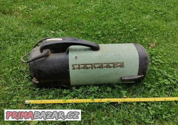 retro-vysavac-standard