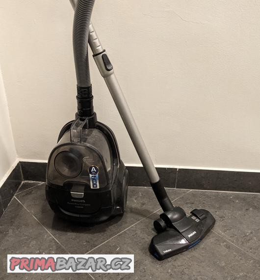 vysavac-philips-powerpro-compact