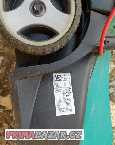 bosch-elektricka-sekacka-na-travu-arm-32-1200-w-32-cm