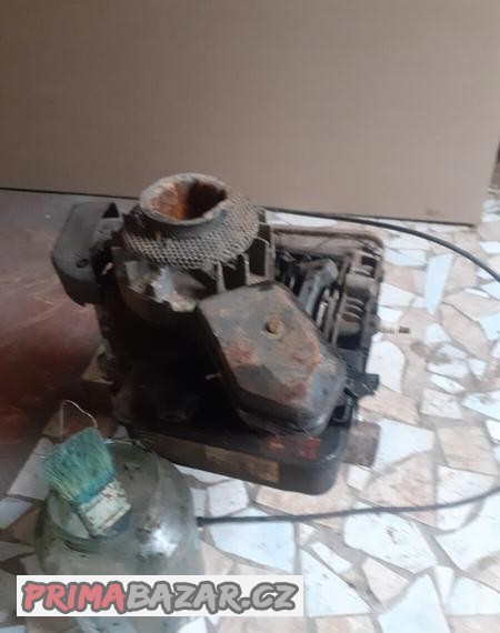 prodam-motor-do-sekacky