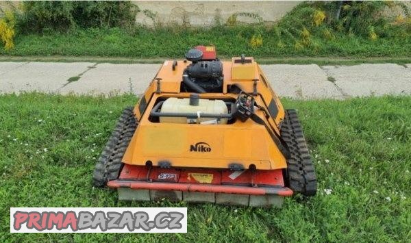 700kg-122cm-profi-sekacka-svah-radio-benzin-roboflail