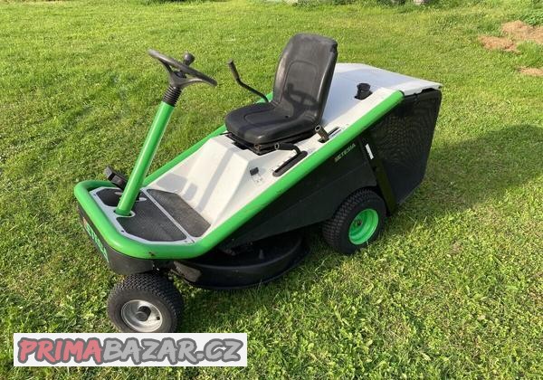 zahradni-traktor-rider-etesia-bahia-80