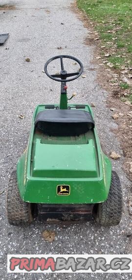 sekacka-john-deere-bez-motoru-3000kc