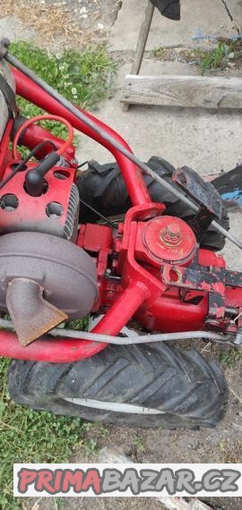 prodam-sekacku-mf-70