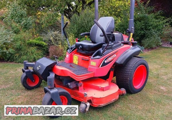 traktorova-sekacka-kubota-zd-1211-r