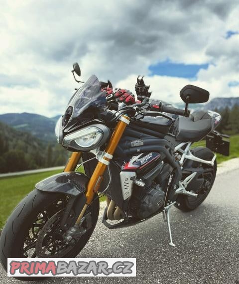 triumph-speed-triple-1200-rs-2022-zimna-cena
