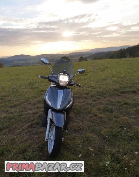 piaggio-beverly-300-se-slevou-50-tis-kc