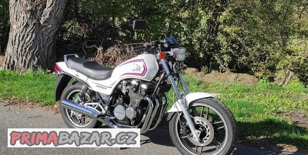 honda-cbx-650-e-v-peknem-stavu-po-prvnim-majiteli