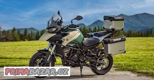 srt-800sx-2024
