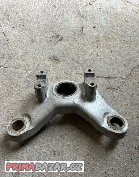 cz-125-476-175-477-horni-bryle