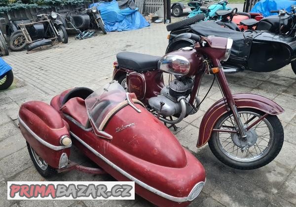 jawa-panelka-se-sidecar-velorex-560