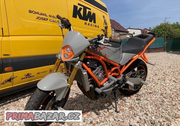 prodam-stuntovou-motorku-honda-cbr-600