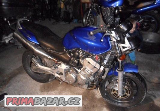 motonadily-prodam-dily-na-cb-900-f-2005-honda-doprodej-dilu