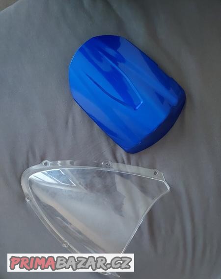 plexi-kryt-zadniho-sedla-na-gsxr750-k8