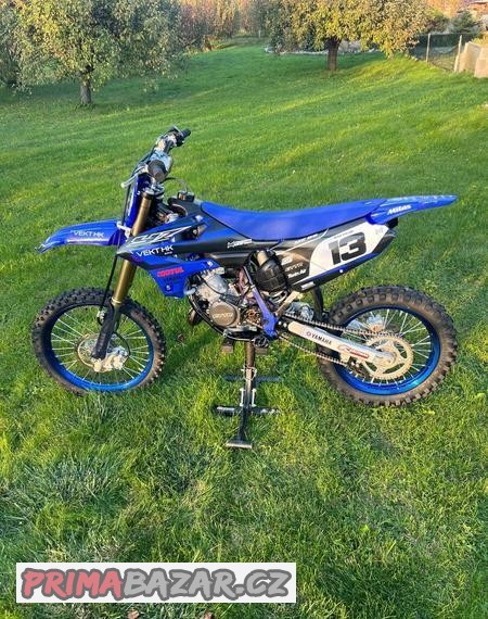 yamaha-yz-85-rok-8-2024-velka-kola