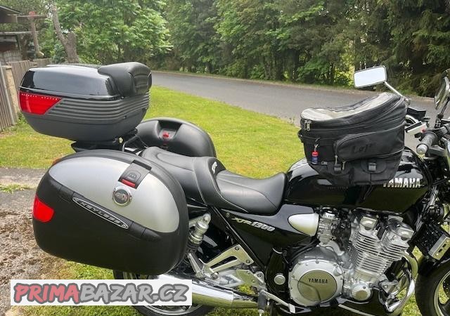 motokufry-givi-drzak-tankvak