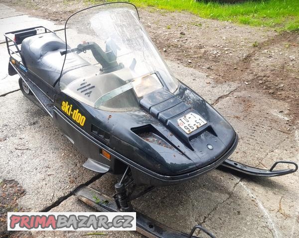 ski-doo-skandic-ii-377r