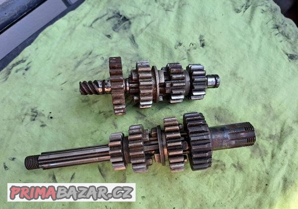 Převodovka Jawa CZ 125 175 356 450 atd - malá kývačka