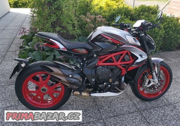 mv-agusta-dragster-800-rc-scs-my21