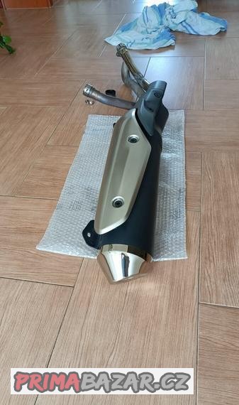 Suzuki DL650 Strom