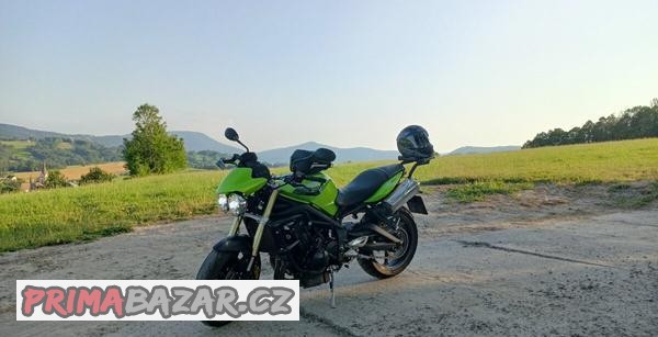 Triumph street triple 675