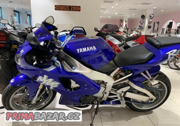 yamaha-yzf-r1-1998-prvni-model