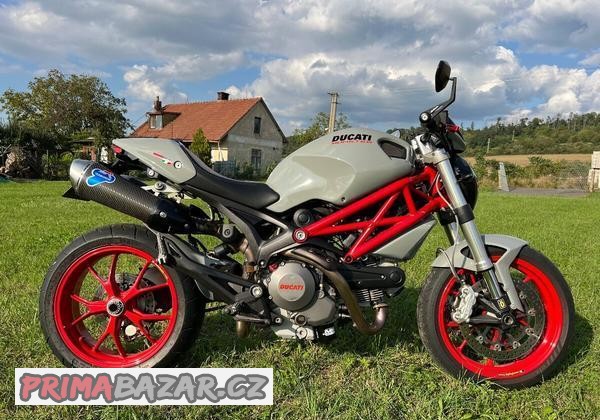 ducati-monster-796-s2r