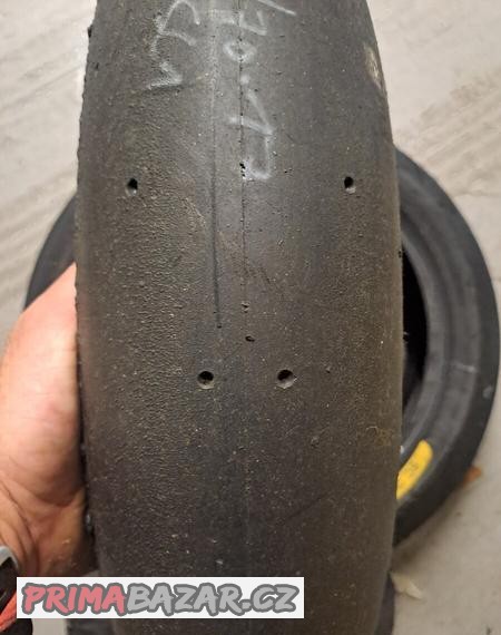pneumatika-pirelli-superbike-prakticky-nova