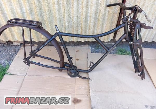 nsu-100-quick-ram-s-nadrzi-pist-valec-a-dalsi