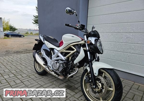 suzuki-sfv-650-gladius-akce-doprava-zdarma