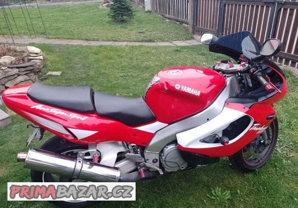 yamaha-yzf-1000-thunderace