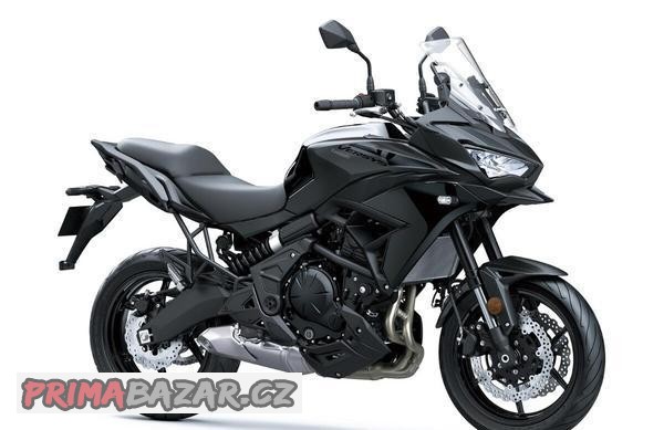 kawasaki-versys-650-model-2024-novy-motocykl-akce