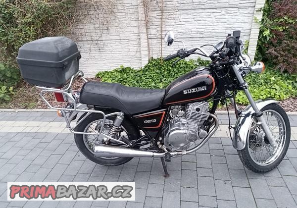 suzuki-gn-250