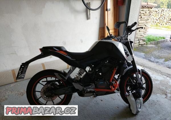 ktm-duke-125-11kw-rok-2016
