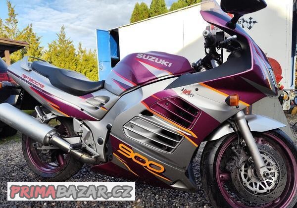suzuki-rf-900r
